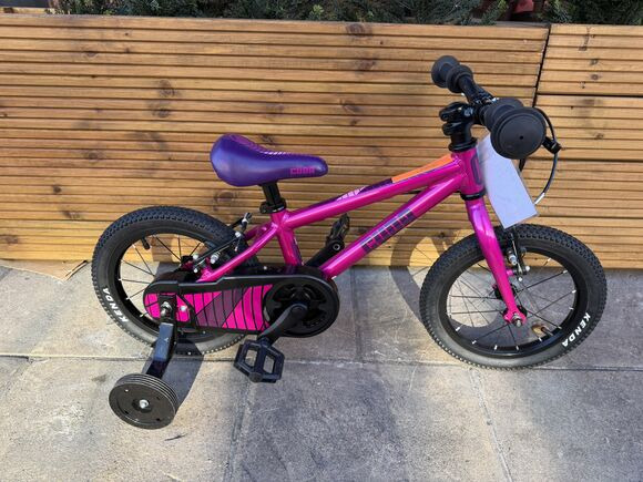 SECOND HAND Cuda Trace 14" Pink click to zoom image